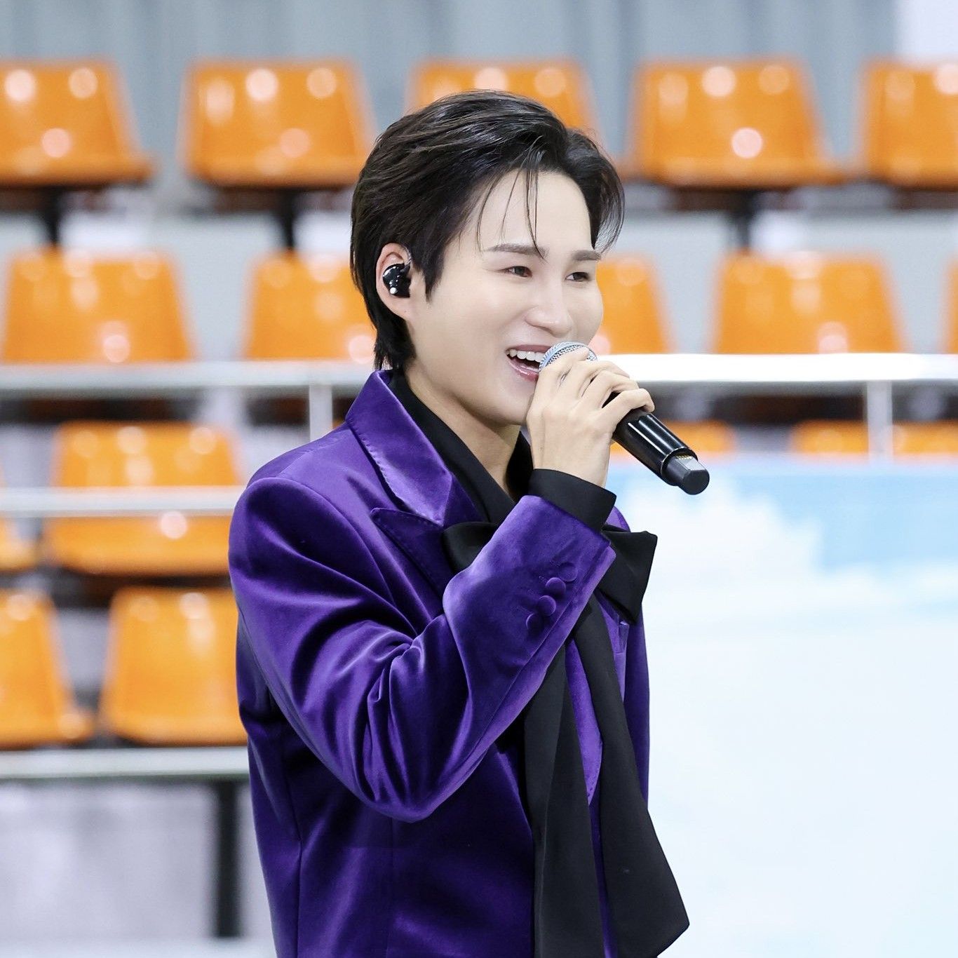 粉丝拍下的金熙栽瞬间