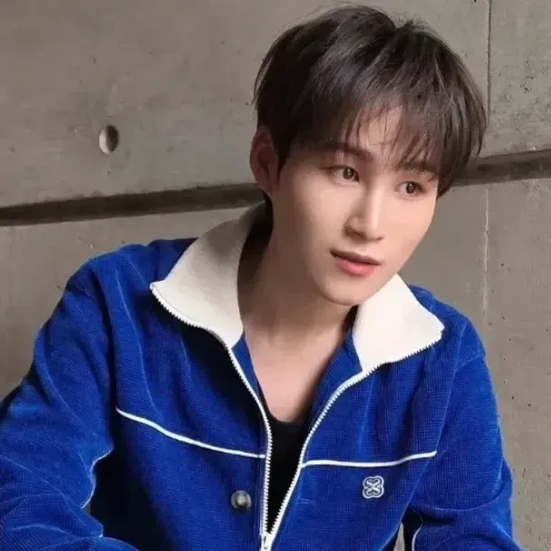 Cuplikan di balik layar dari Kim Heejae