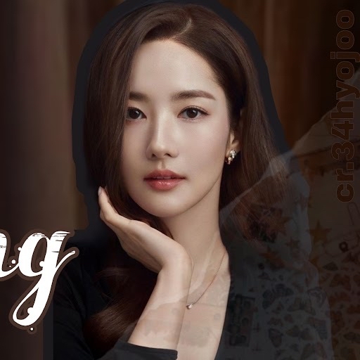 Momen yang diabadikan oleh penggemar Park Minyoung