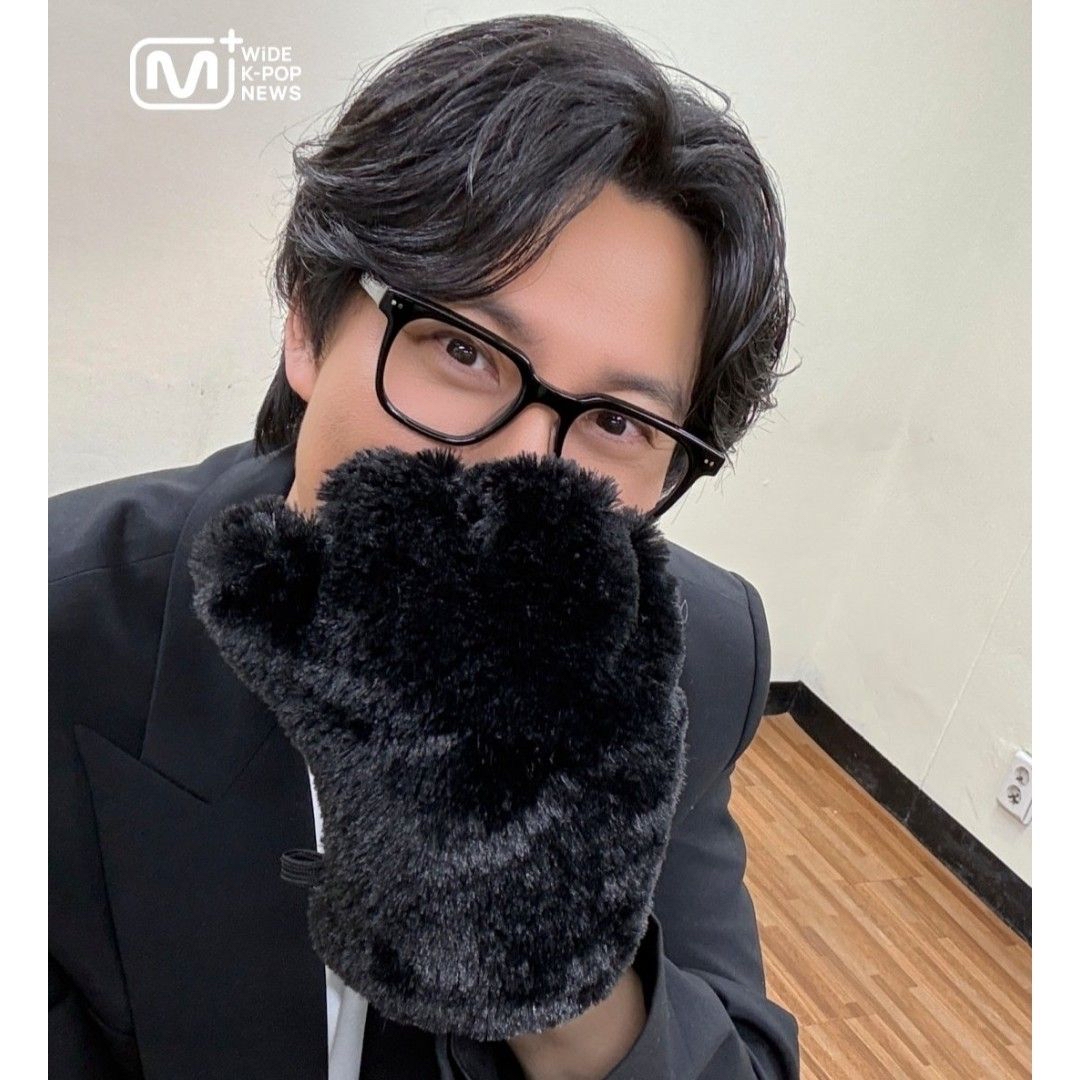 Behind-the-scenes cut of Kim Namgil