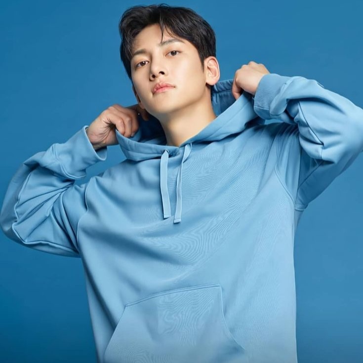 A moment captured by a fan of Ji Changwook