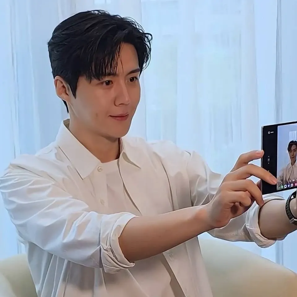 Latest photo of Kim Seonho