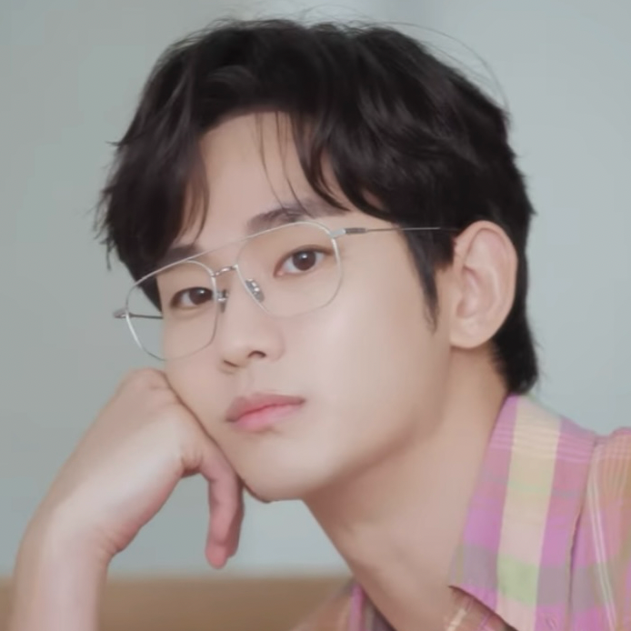 キム・スヒョンの最新写真