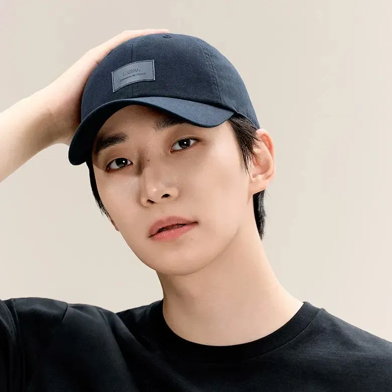Behind-the-scenes cut of Lee Junho