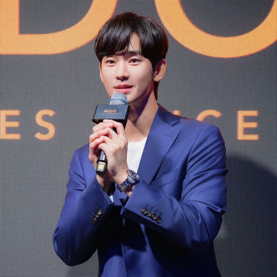 Behind-the-scenes cut of Kim Soohyun