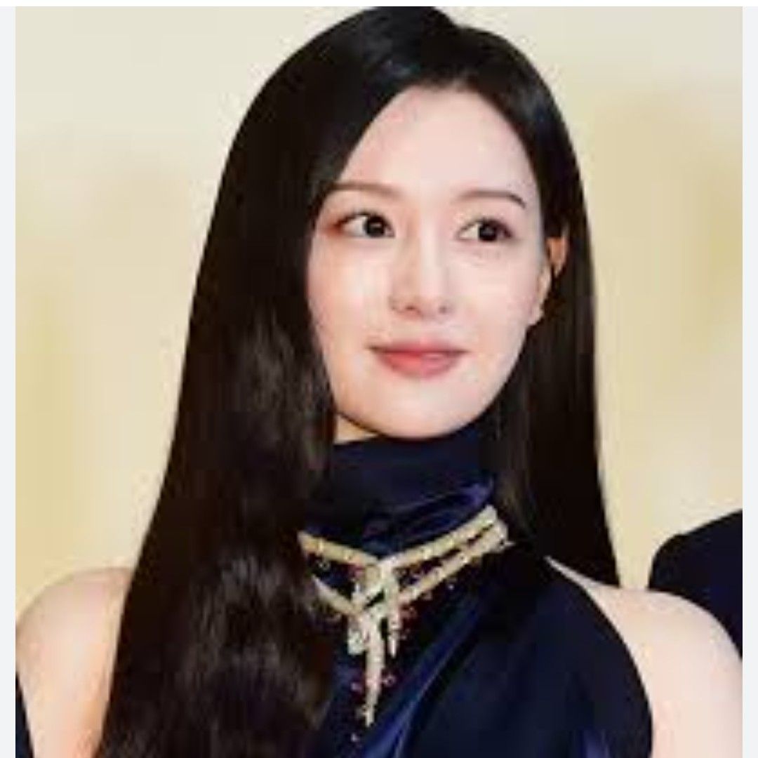 Recent activity shot of Kim Jiwon