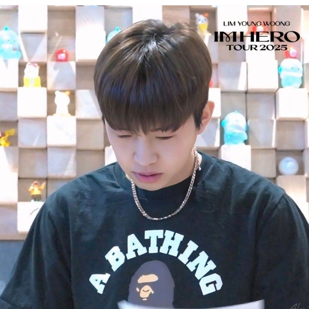 Behind-the-scenes cut of Lim Youngwoong