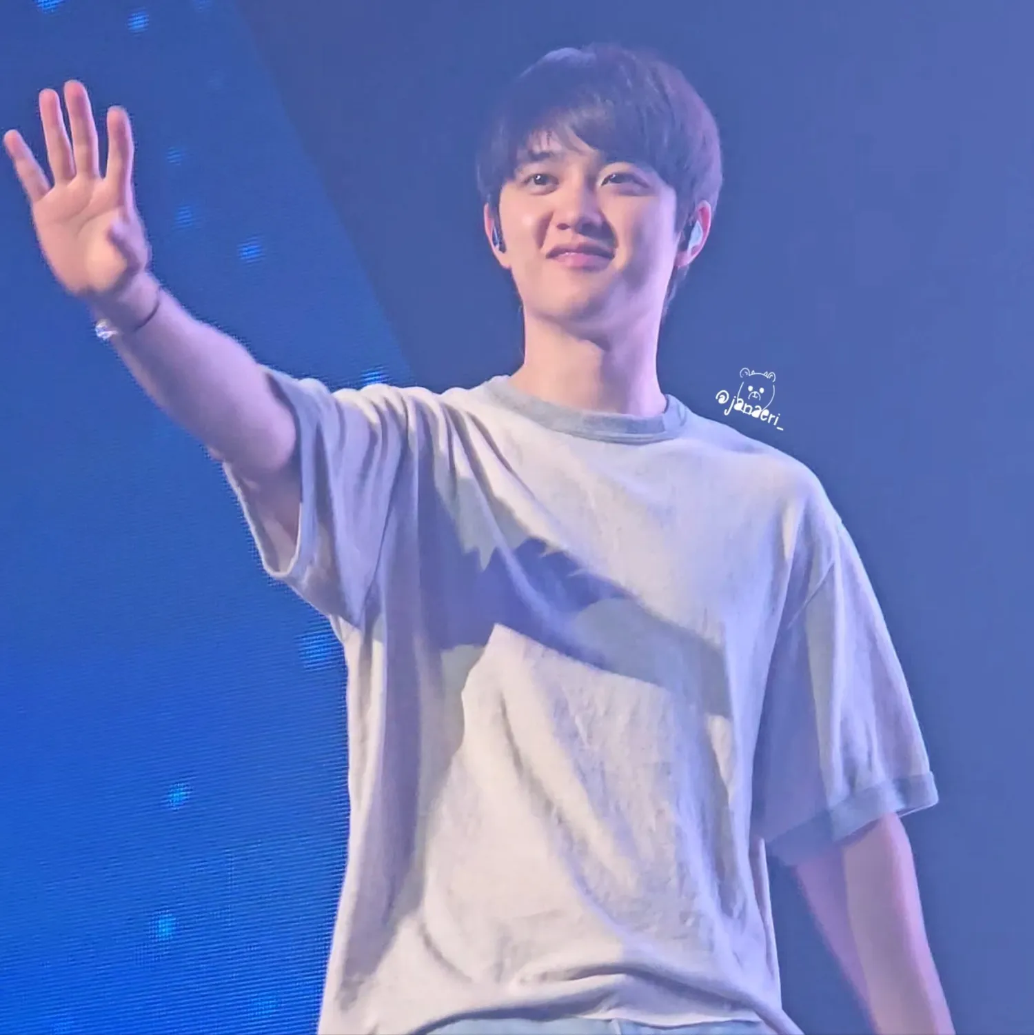 Cuplikan di balik layar dari Doh Kyungsoo (D.O.)