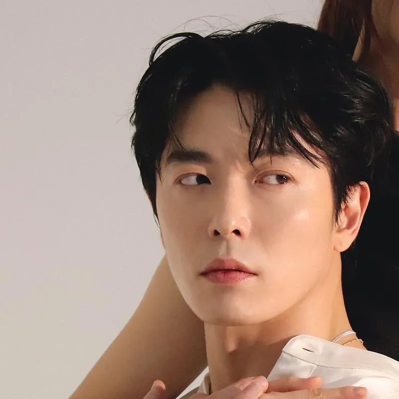 Momen yang diabadikan oleh penggemar Kim Jaewook