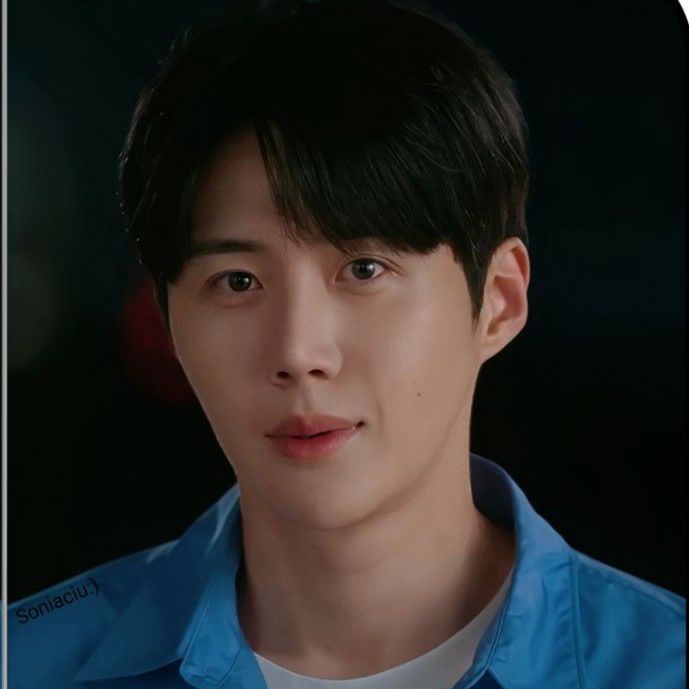 A moment captured by a fan of Kim Seonho