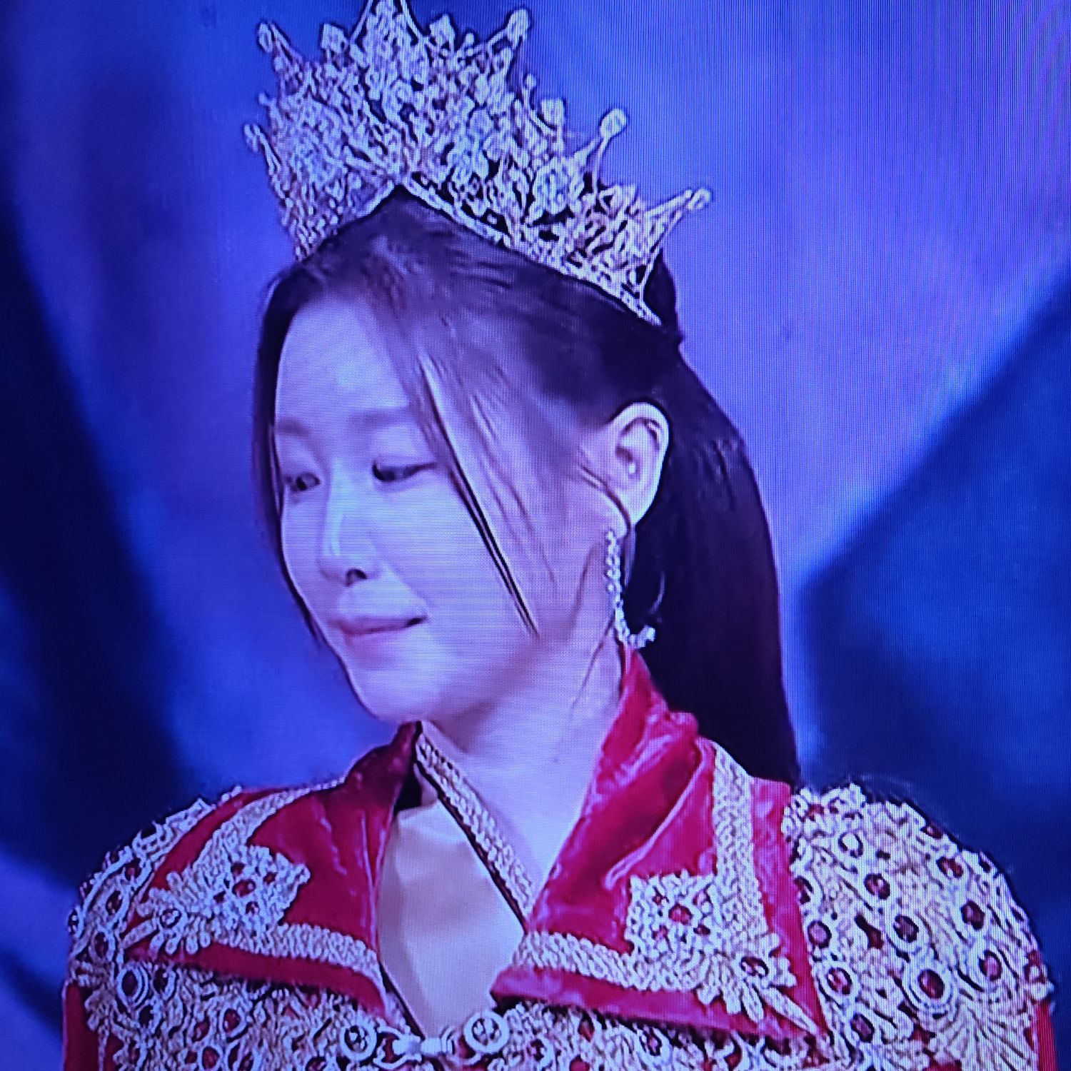 커뮤니티에서 화제된 인기 셀럽 콘텐츠