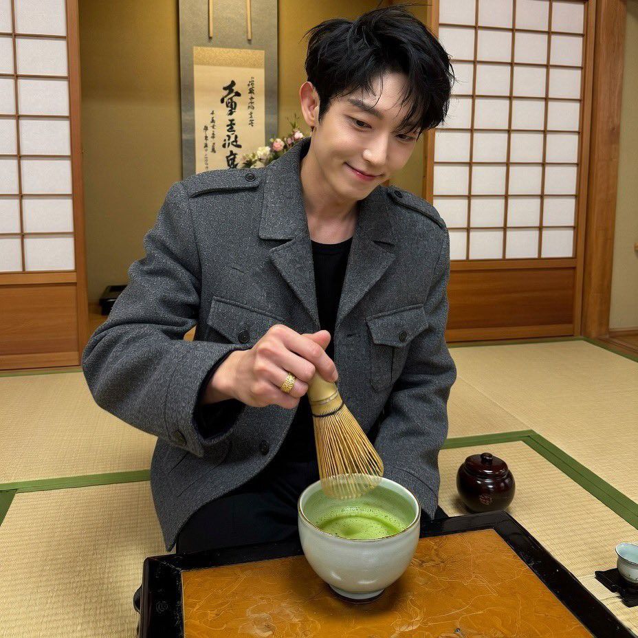 Recent activity shot of Lee Joongi