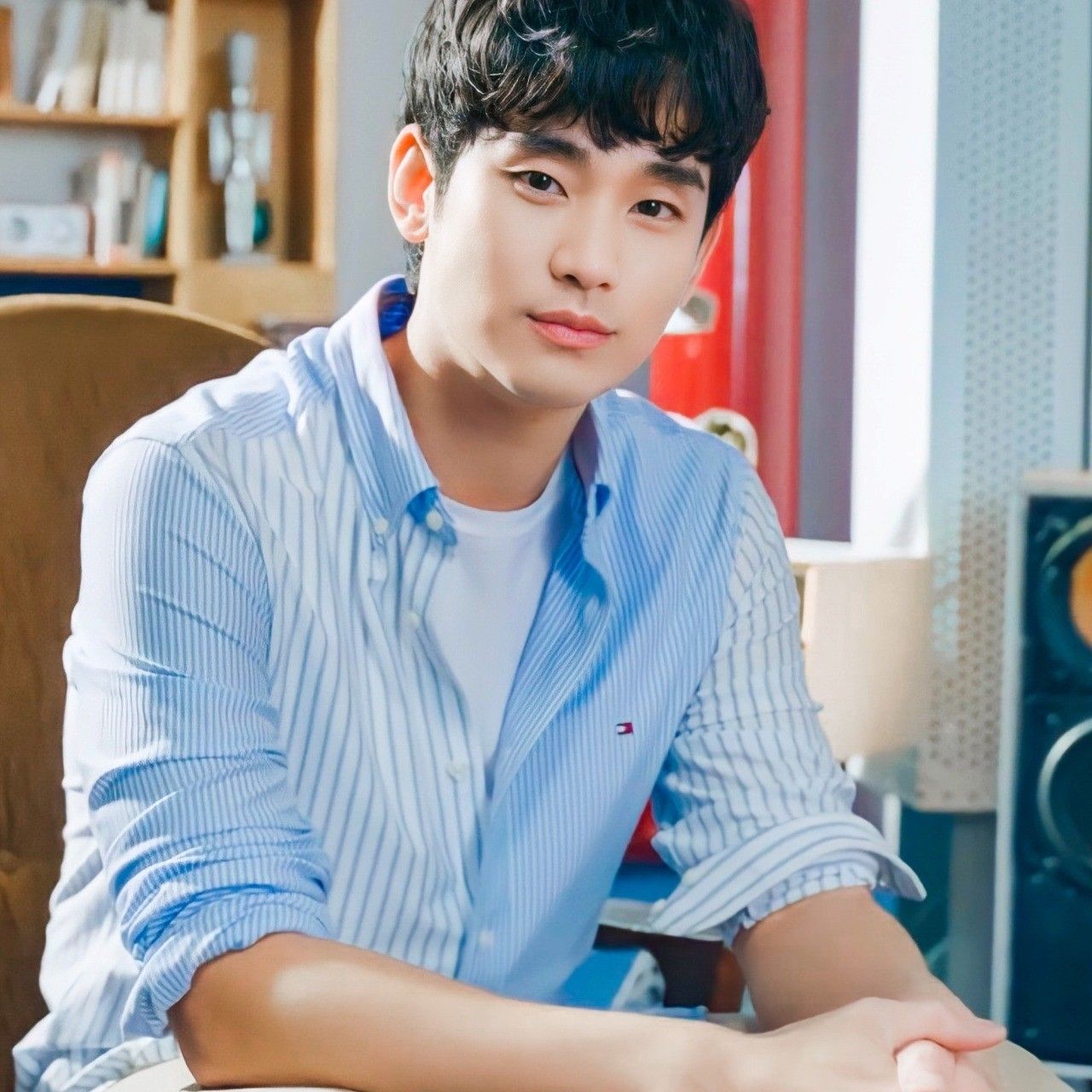 Behind-the-scenes cut of Kim Soohyun