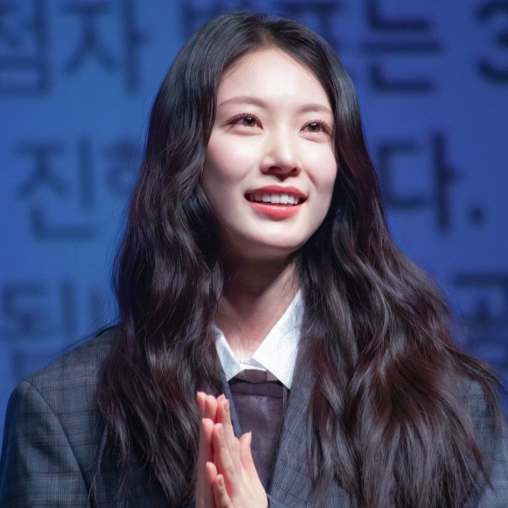 孔升妍的最新照片