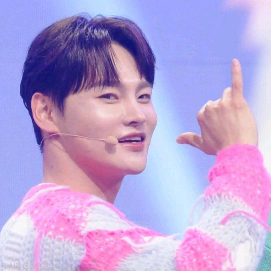 A moment captured by a fan of Park Seojin