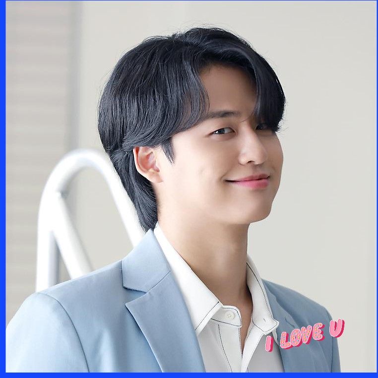 A moment captured by a fan of Lee Solomon