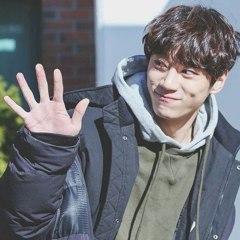 Latest photo of Lee Junyoung