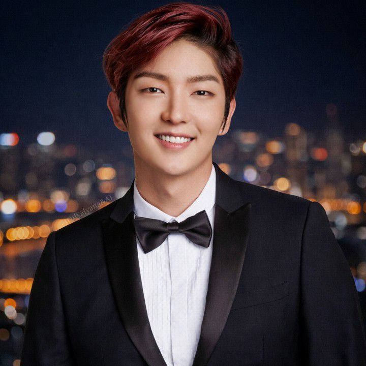 A moment captured by a fan of Lee Joongi