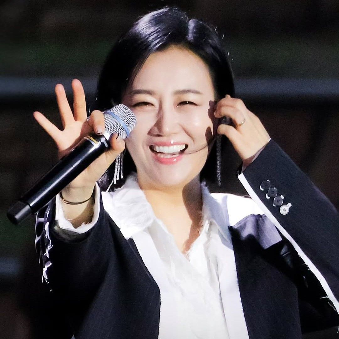 Behind-the-scenes cut of Jang Yoonjeong