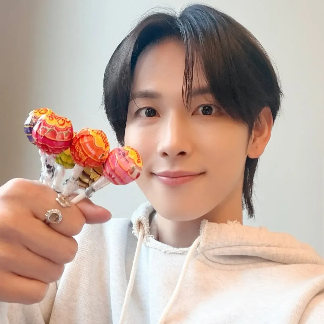 Behind-the-scenes cut of Yim Siwan