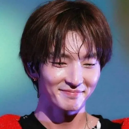 이준기 최근 활동샷