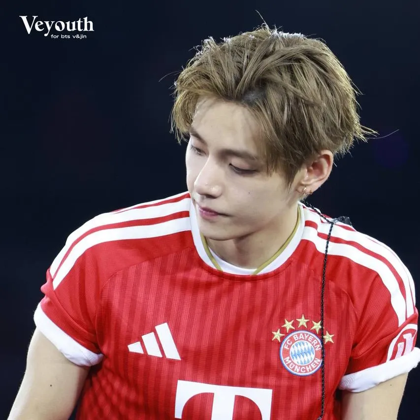 A moment captured by a fan of Kim Taehyung (V)