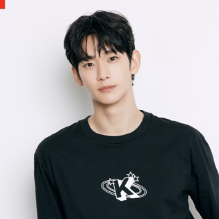 Behind-the-scenes cut of Kim Soohyun