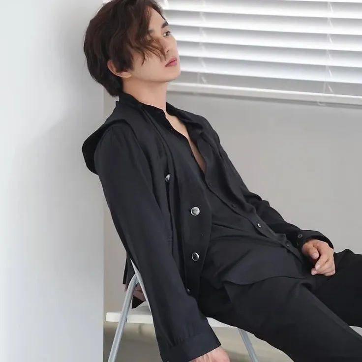 Latest photo of Yoo Seungho