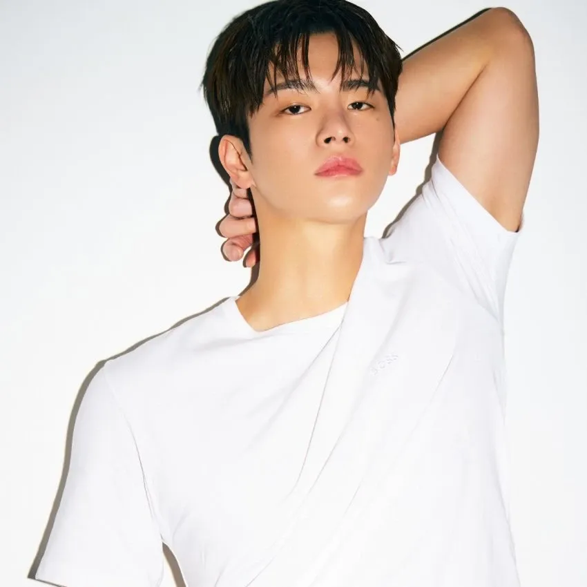 Cuplikan di balik layar dari Seo Inguk