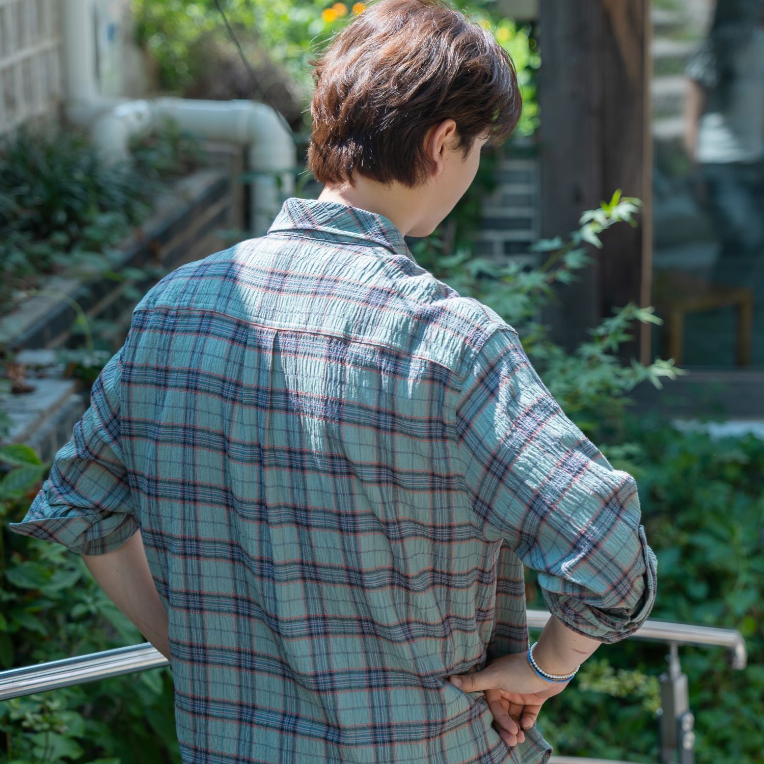 Behind-the-scenes cut of Song Minjun