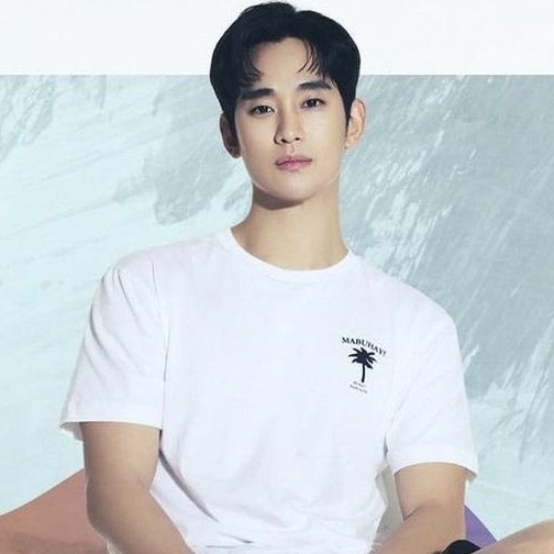 Behind-the-scenes cut of Kim Soohyun