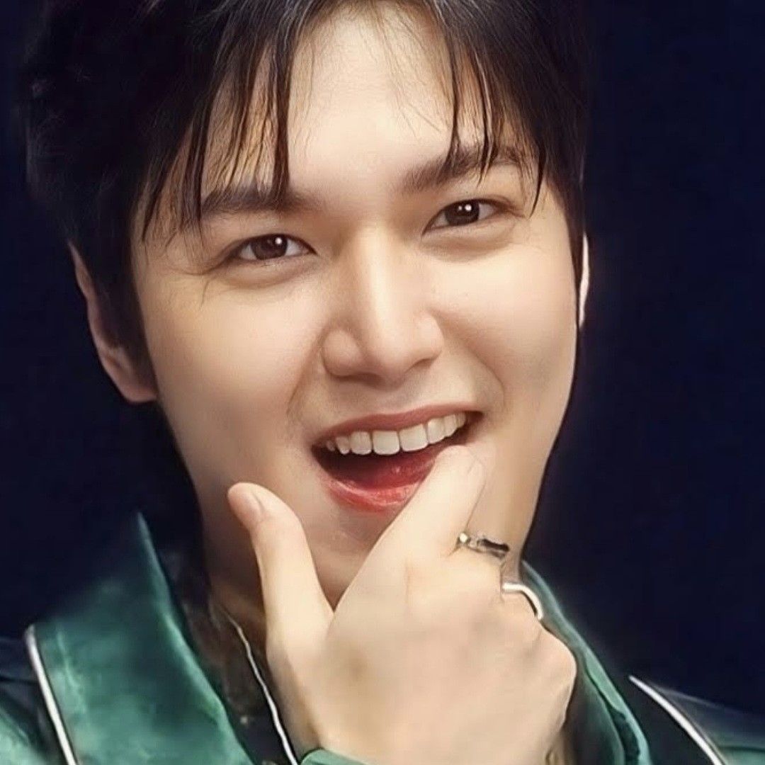 粉丝拍下的李敏镐瞬间