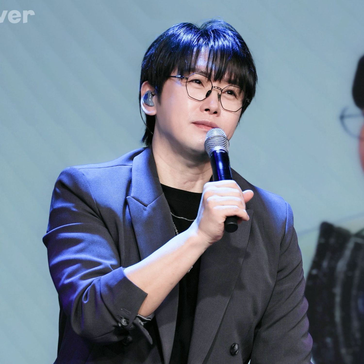 A moment captured by a fan of Chungil