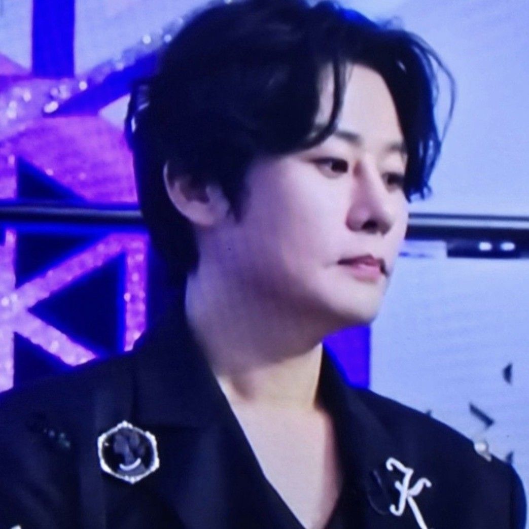 A moment captured by a fan of Kang Moonkyung