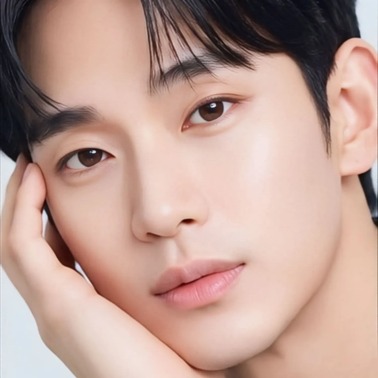 Behind-the-scenes cut of Kim Soohyun