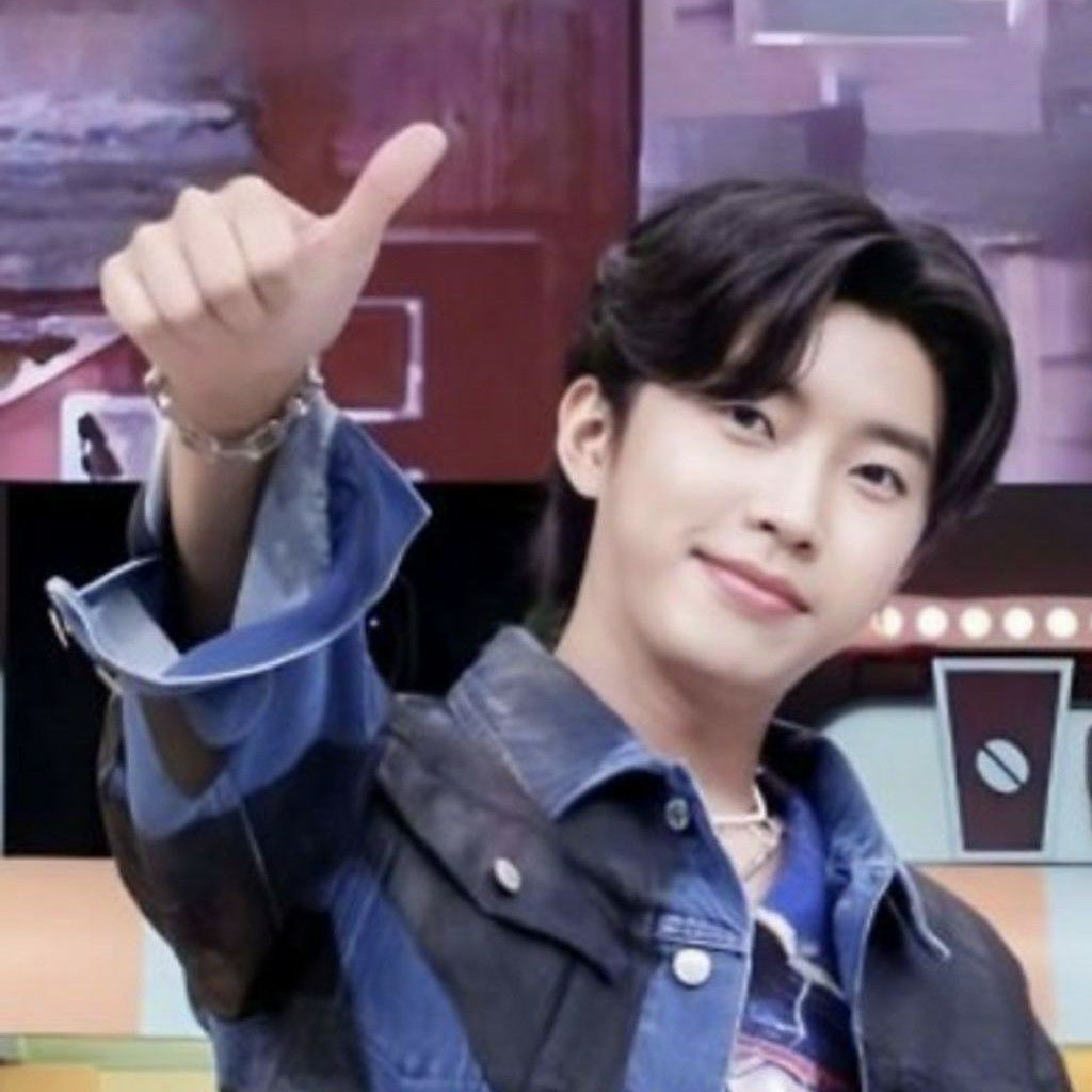 Recent activity shot of Lim Youngwoong