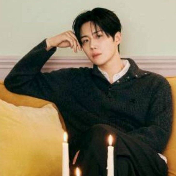 Latest photo of Kim Seonho