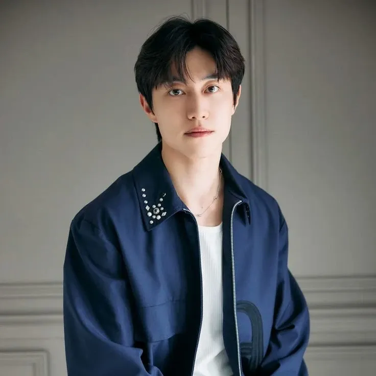 Behind-the-scenes cut of Kwak Dongyeon