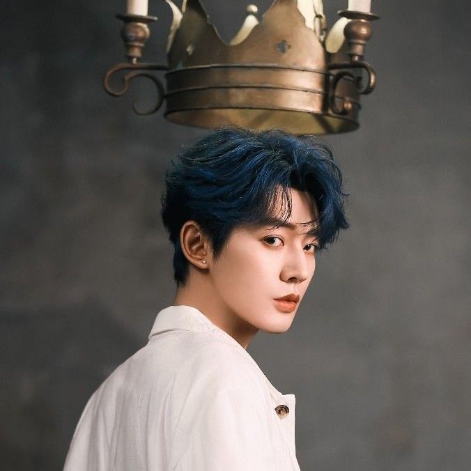 Behind-the-scenes cut of Deng Wei