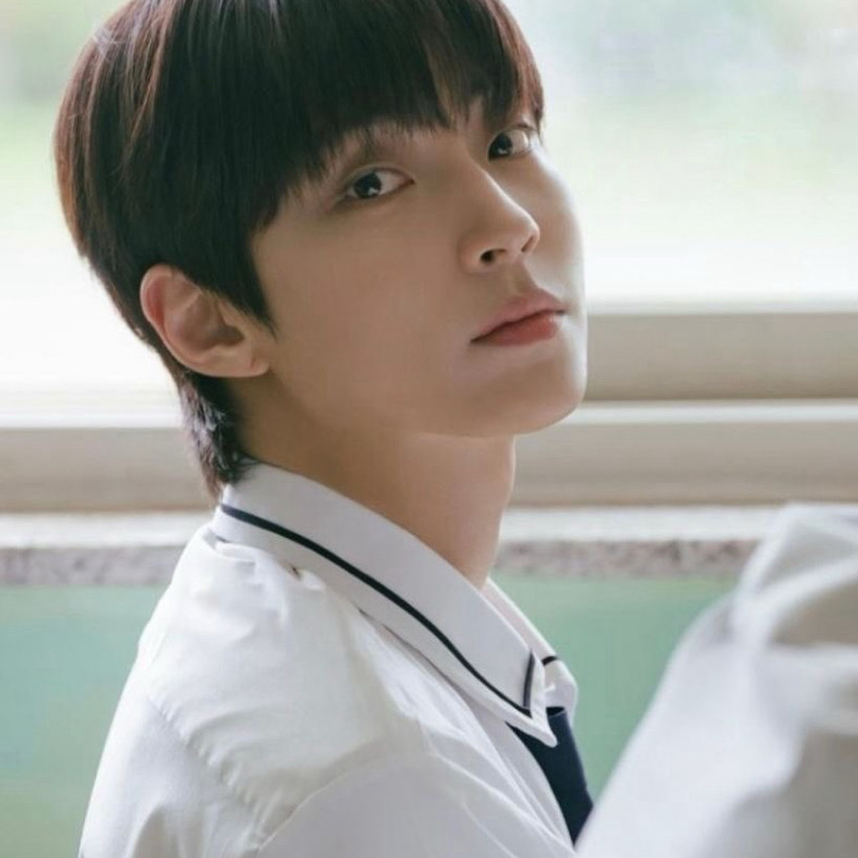Recent activity shot of Hwang Inyoup