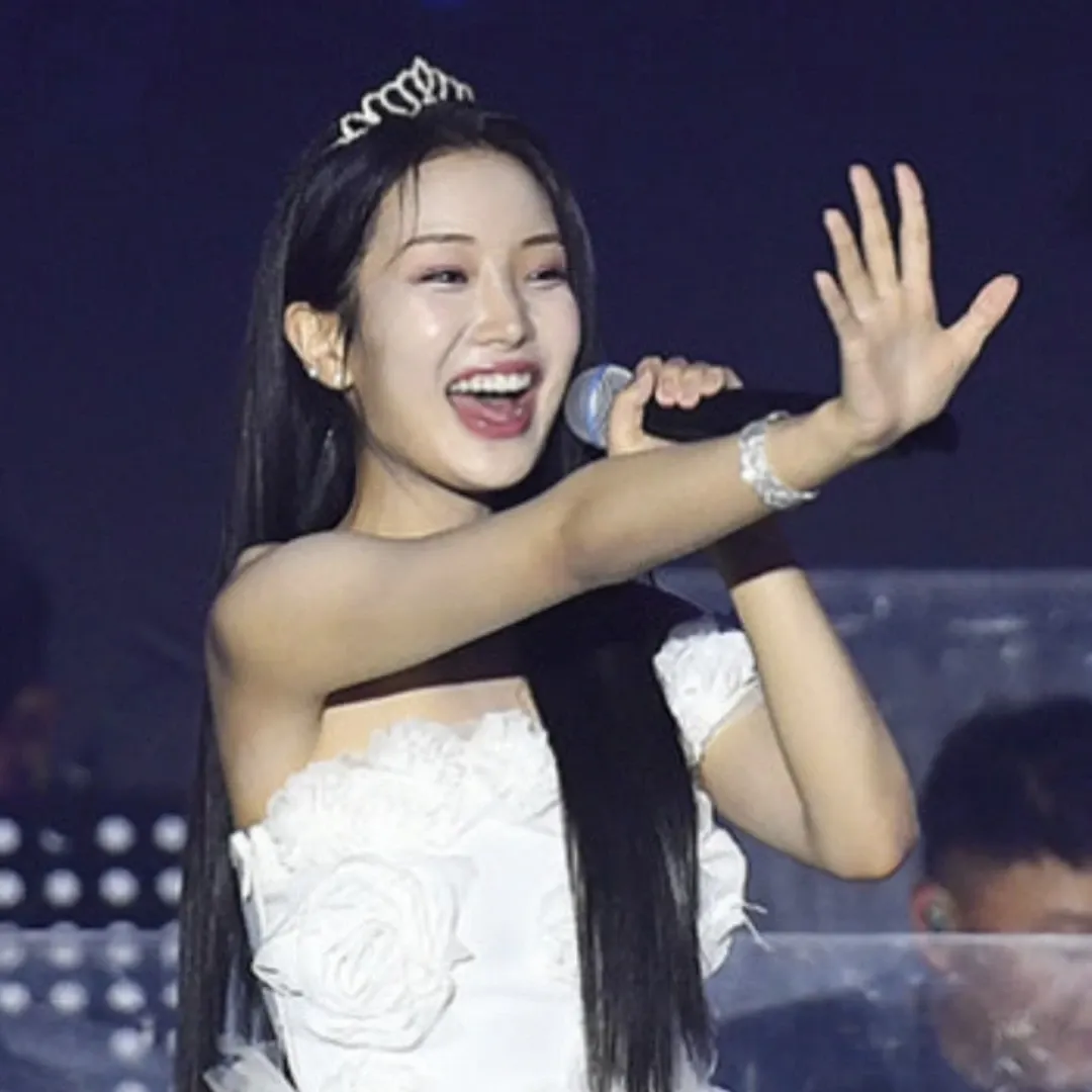 Recent activity shot of Kim Soyeon (2004)