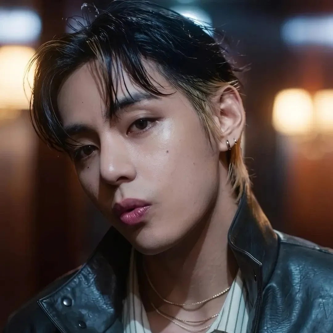 Latest photo of Kim Taehyung (V)