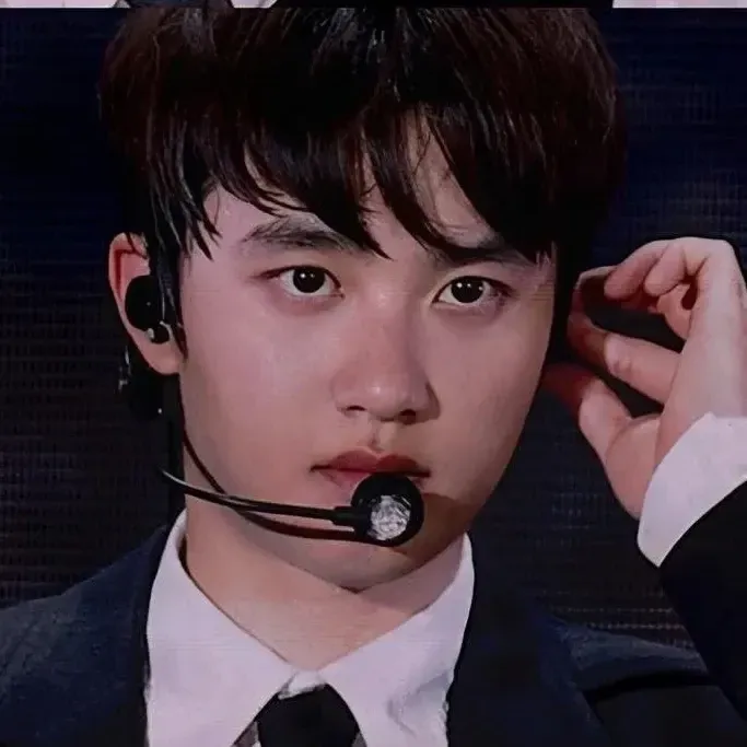 粉丝拍下的都暻秀 (D.O.)瞬间