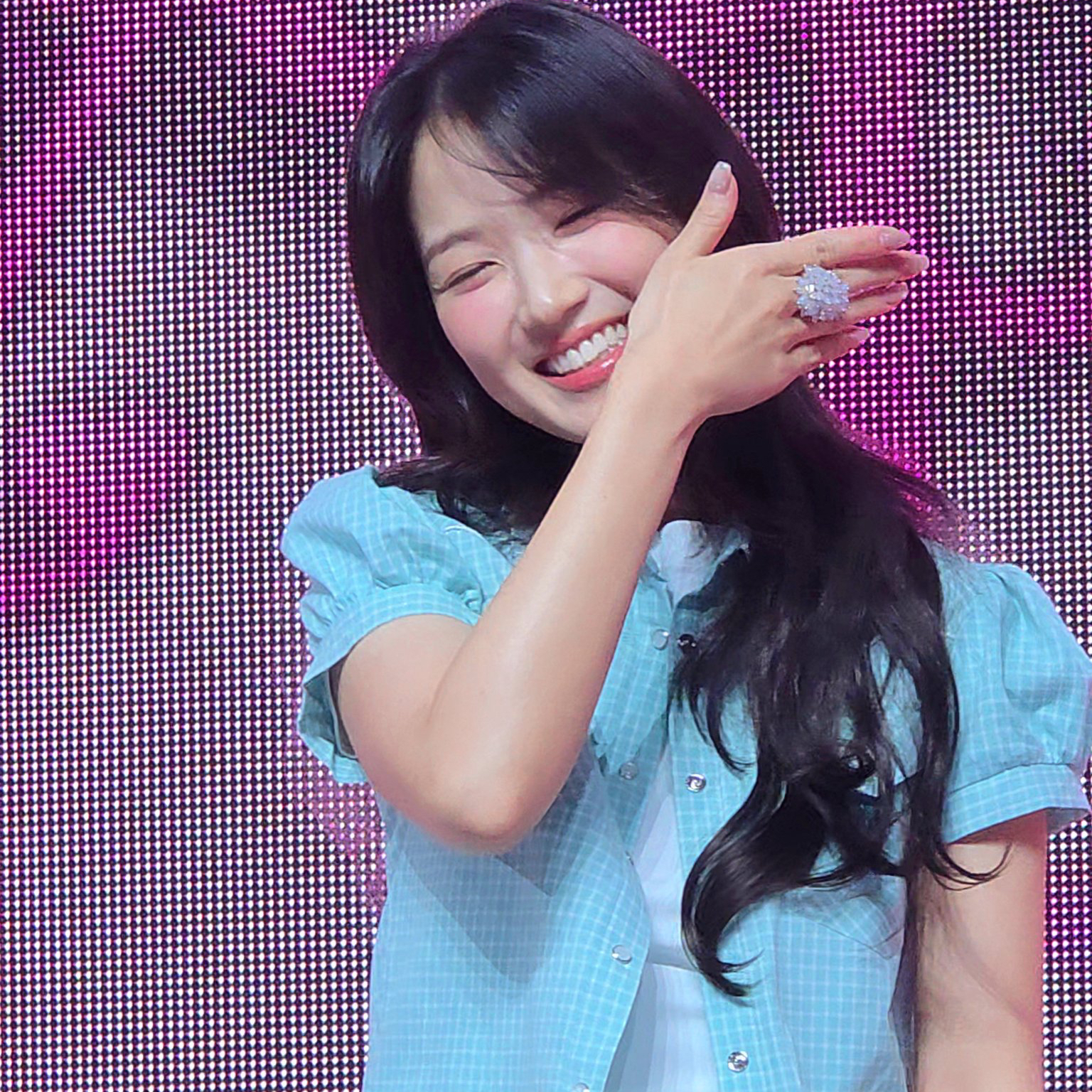 Recent activity shot of Kim Hyeyoon