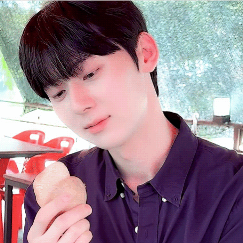 Latest photo of Hwang Minhyun