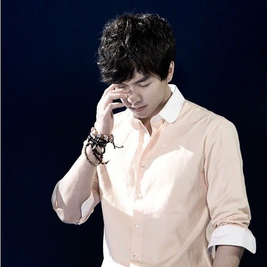 Momen yang diabadikan oleh penggemar Lee Seunggi