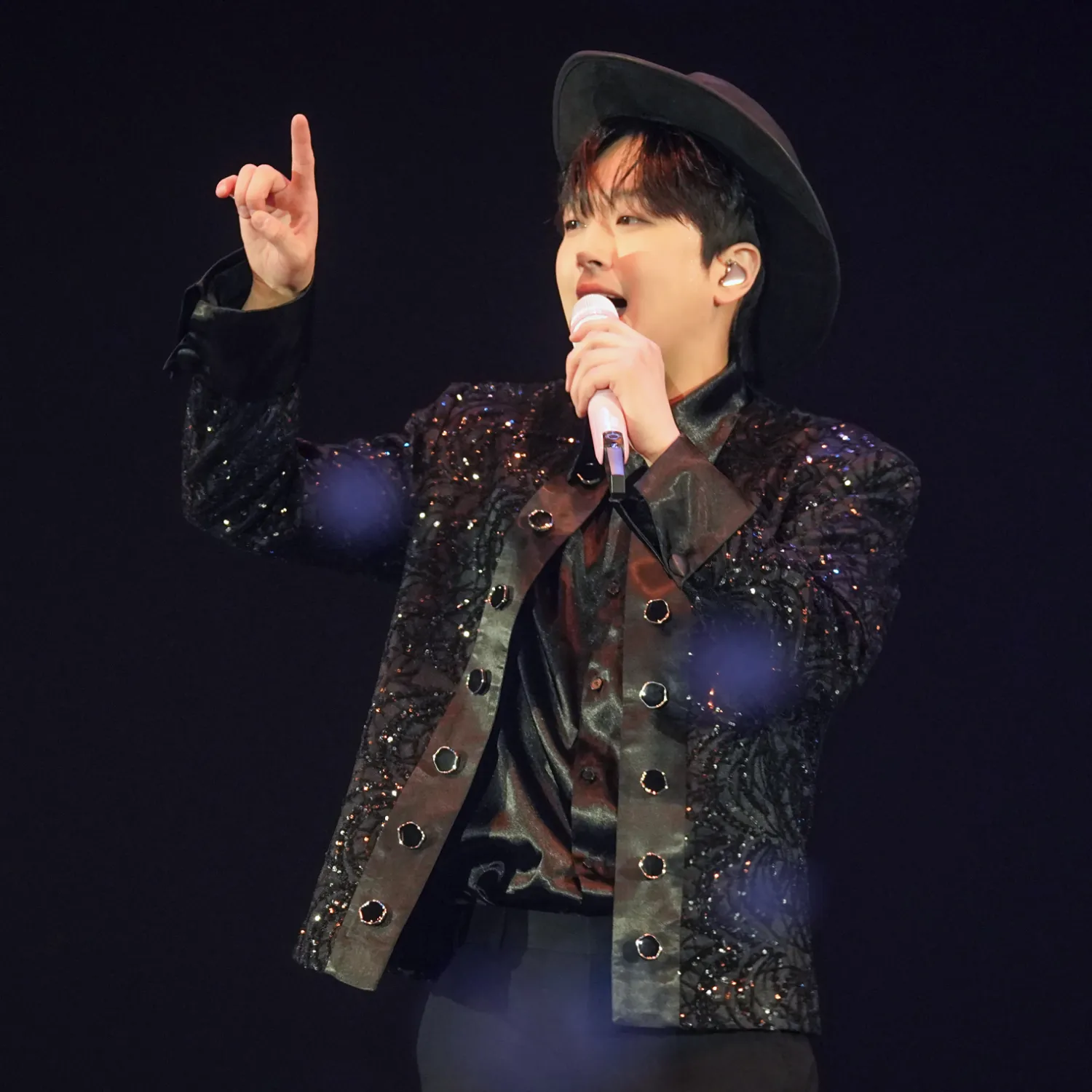 Foto terbaru dari Lee Chanwon