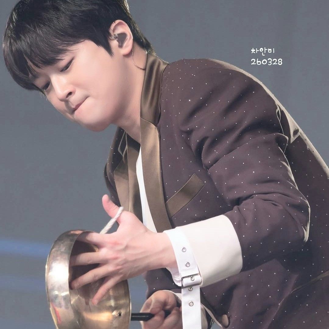 Foto terbaru dari Lee Chanwon