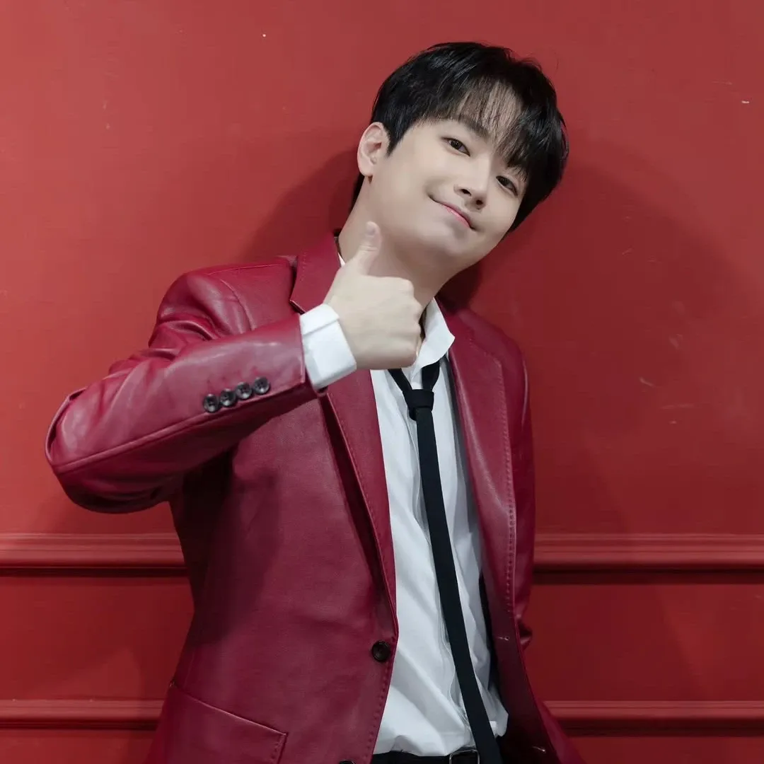 Momen yang diabadikan oleh penggemar Lee Chanwon