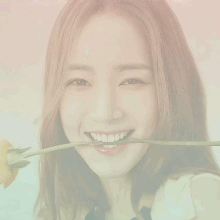 Latest photo of Park Minyoung